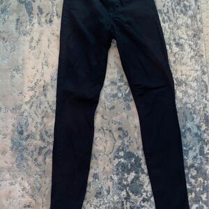 Joe’s Black Skinny Jeans 
Size 25 Waist/30” Length